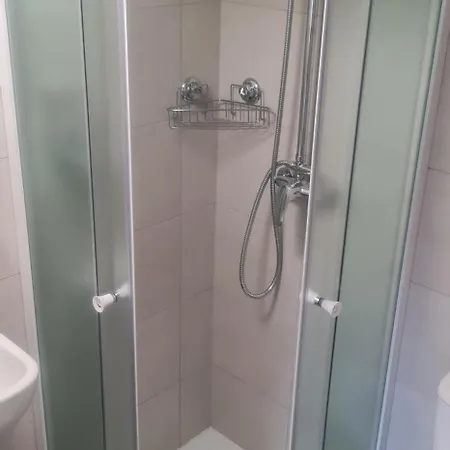 V Kopci Guest house Korenov