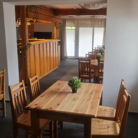 V Kopci Gasthof 3*