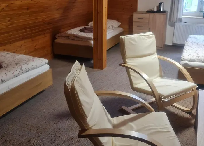 V Kopci Maison d'hôtes Kořenov